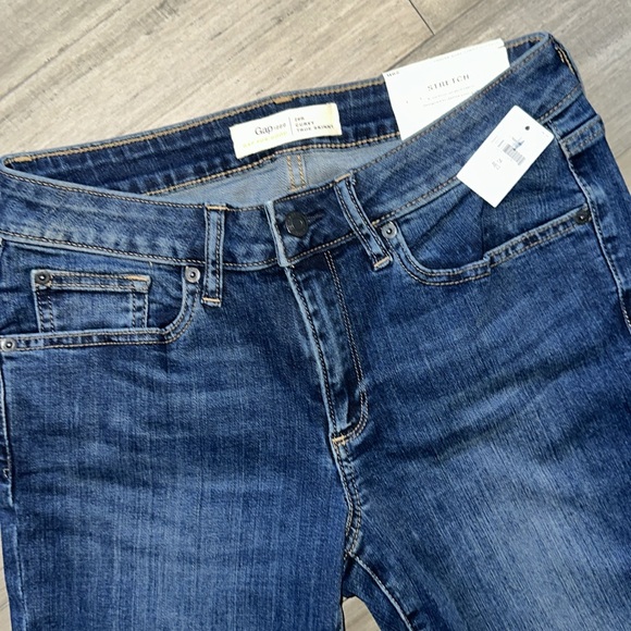 NWT Size 29 Gap curvy True Skinny Stretchy Blue Jeans. New with tags - Picture 4 of 7
